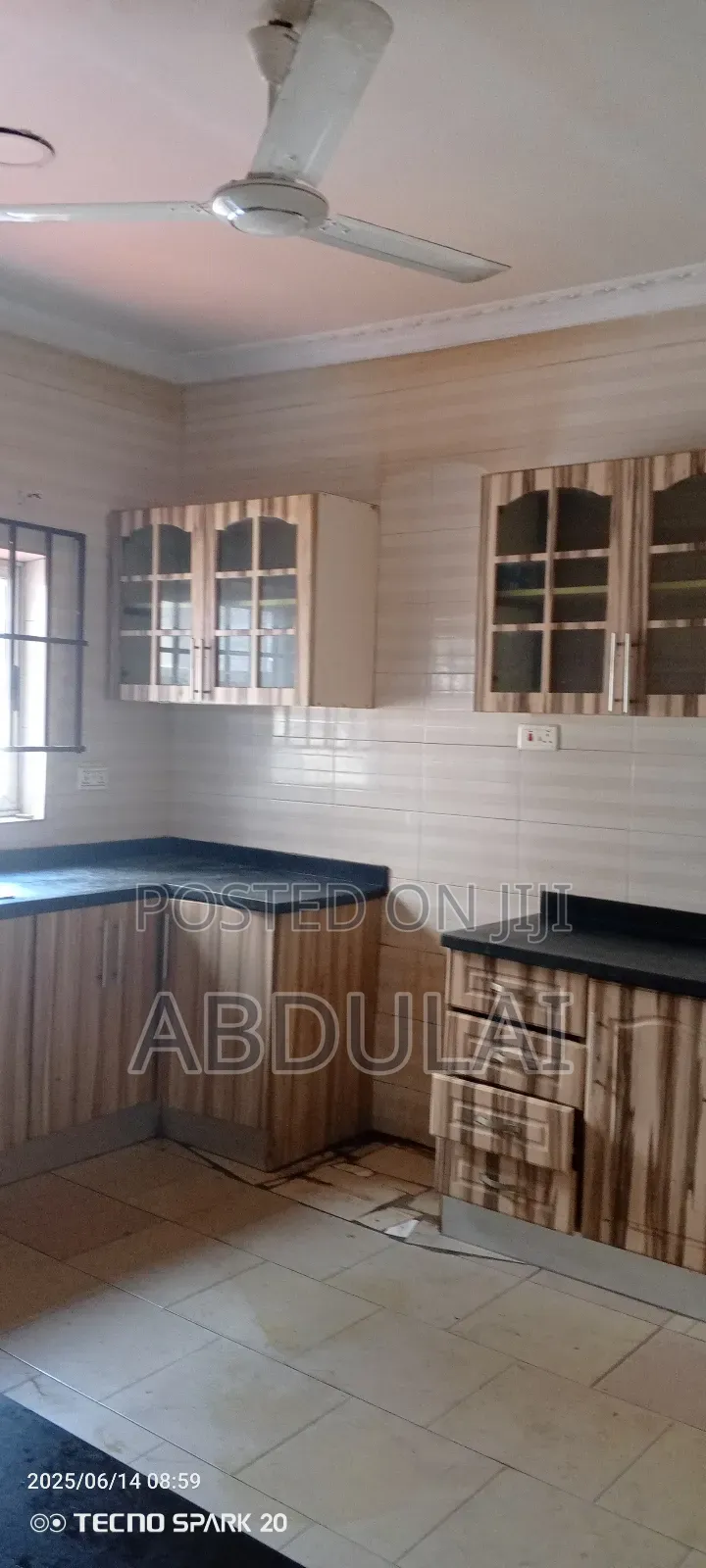 4 Bedroom Self Compound Paraku Estate