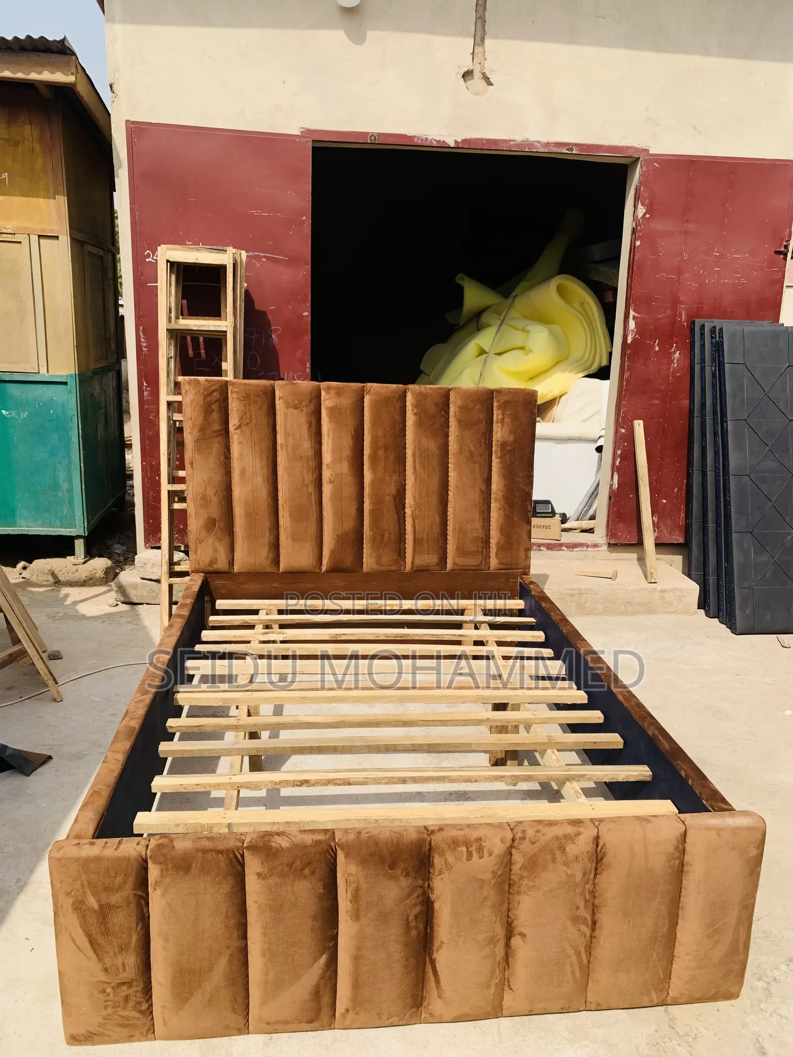 Design Double Bed Frame