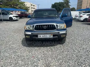 Photo - Toyota Tacoma PreRunner Access Cab 2010 Blue
