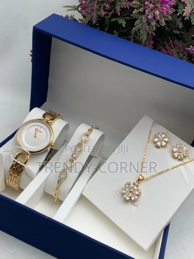 Ladies Jewelry Set
