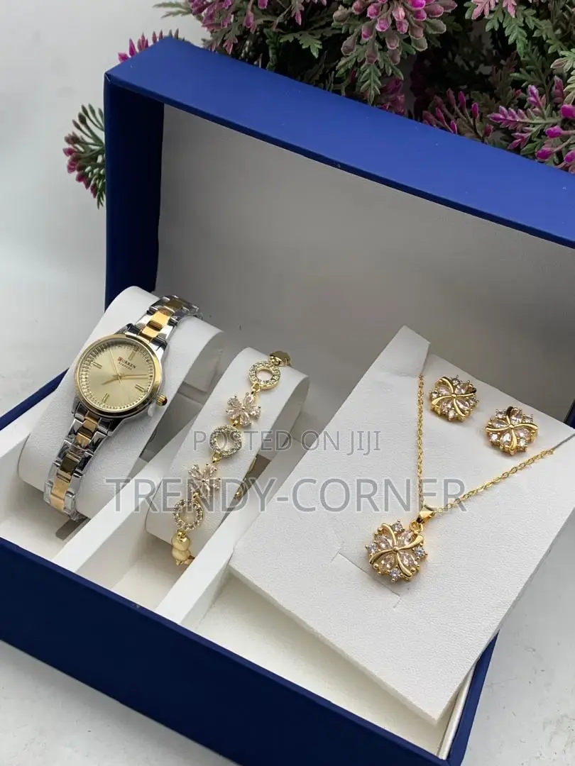 Ladies Jewelry Set