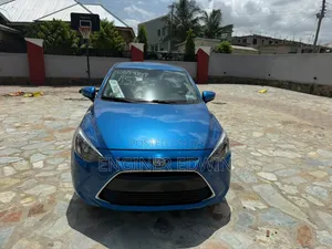 Scion iA Base 2016 Blue