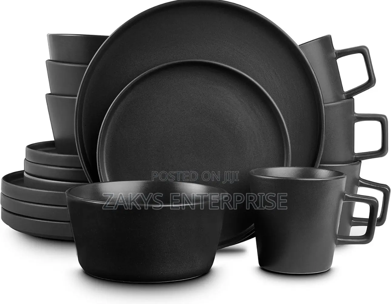 Round Matte Black Dinnerware Set Zy7