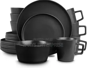 Round Matte Black Dinnerware Set Zy7
