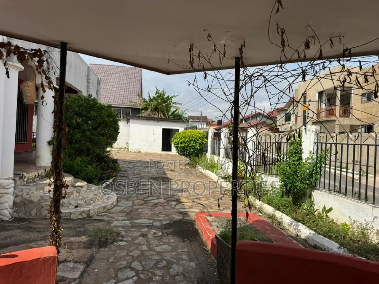 One Plot of Titled Land for Sale at Westland