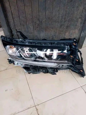Toyota Land Cruiser 2016,2017,2018 2021 Headlight