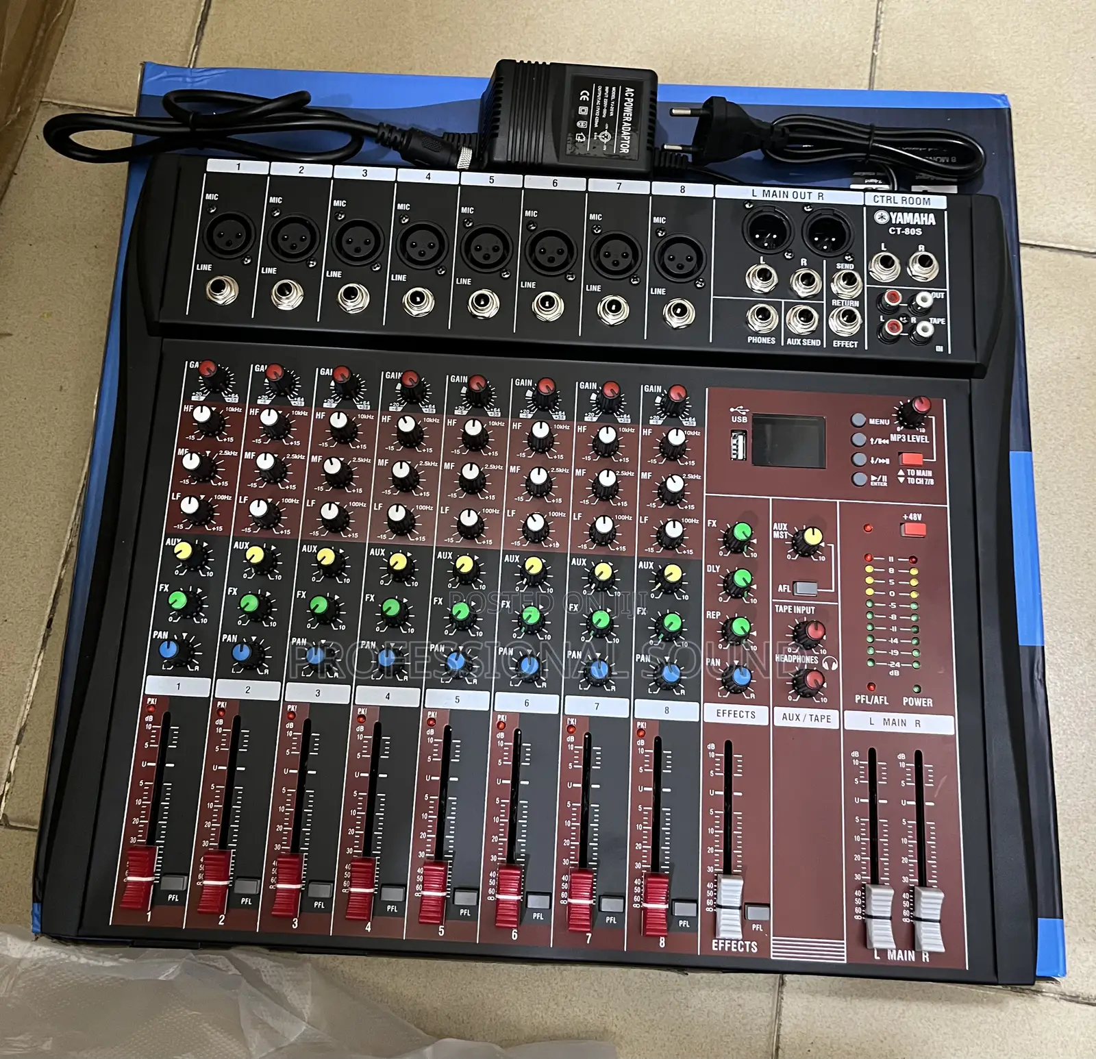 8 Channel Mixing Console