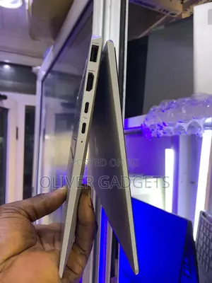 Laptop HP EliteBook X360 1030 G7 16GB Intel Core I7 SSD 1T