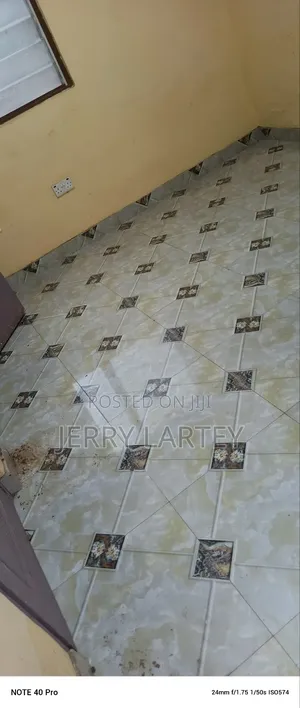 1bdrm Apartment in Dansoman Exhibition for rent