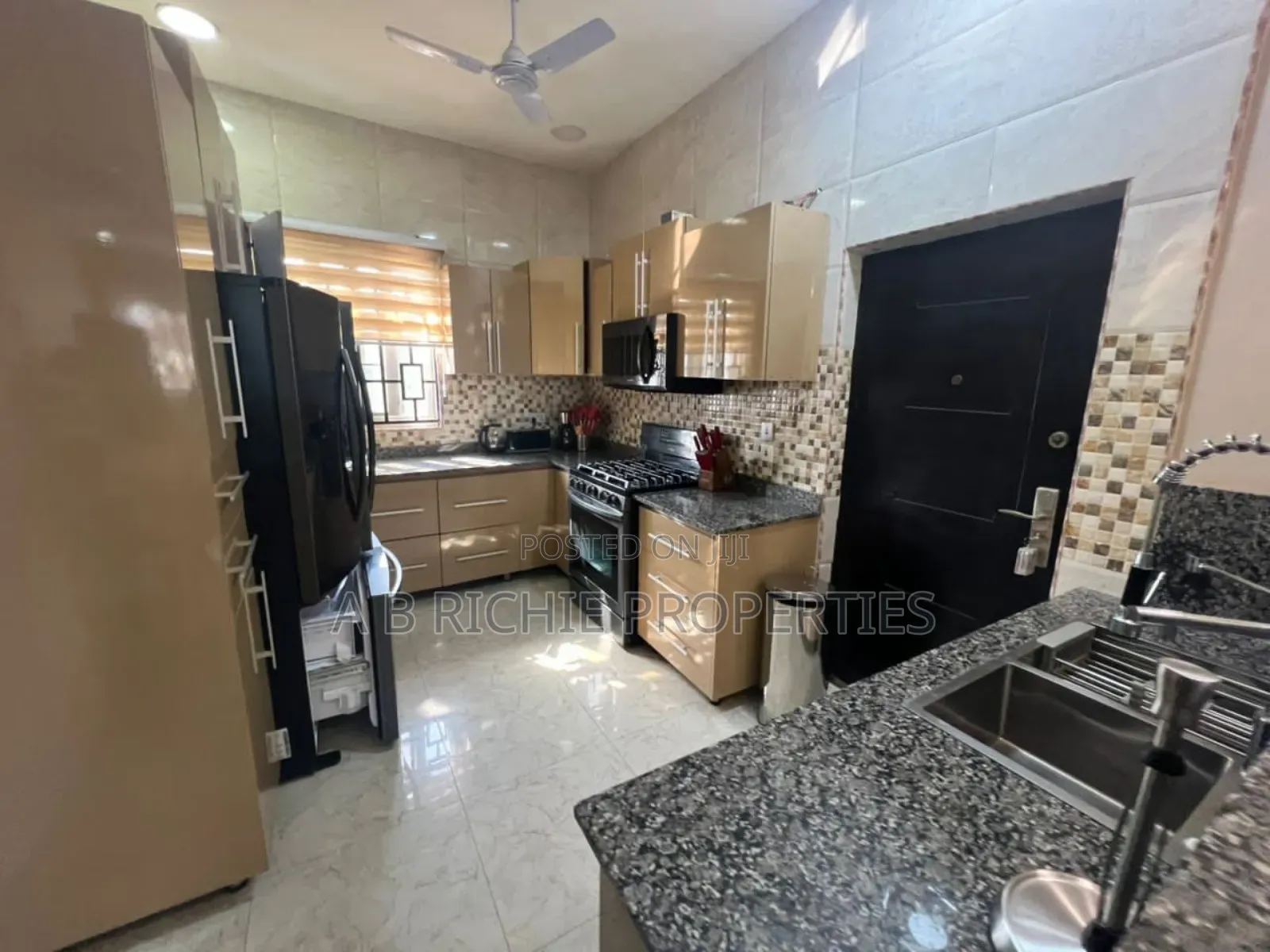 Furnished 3bdrm Apartment in Ab Richie Properties, Tseaddo for rent
