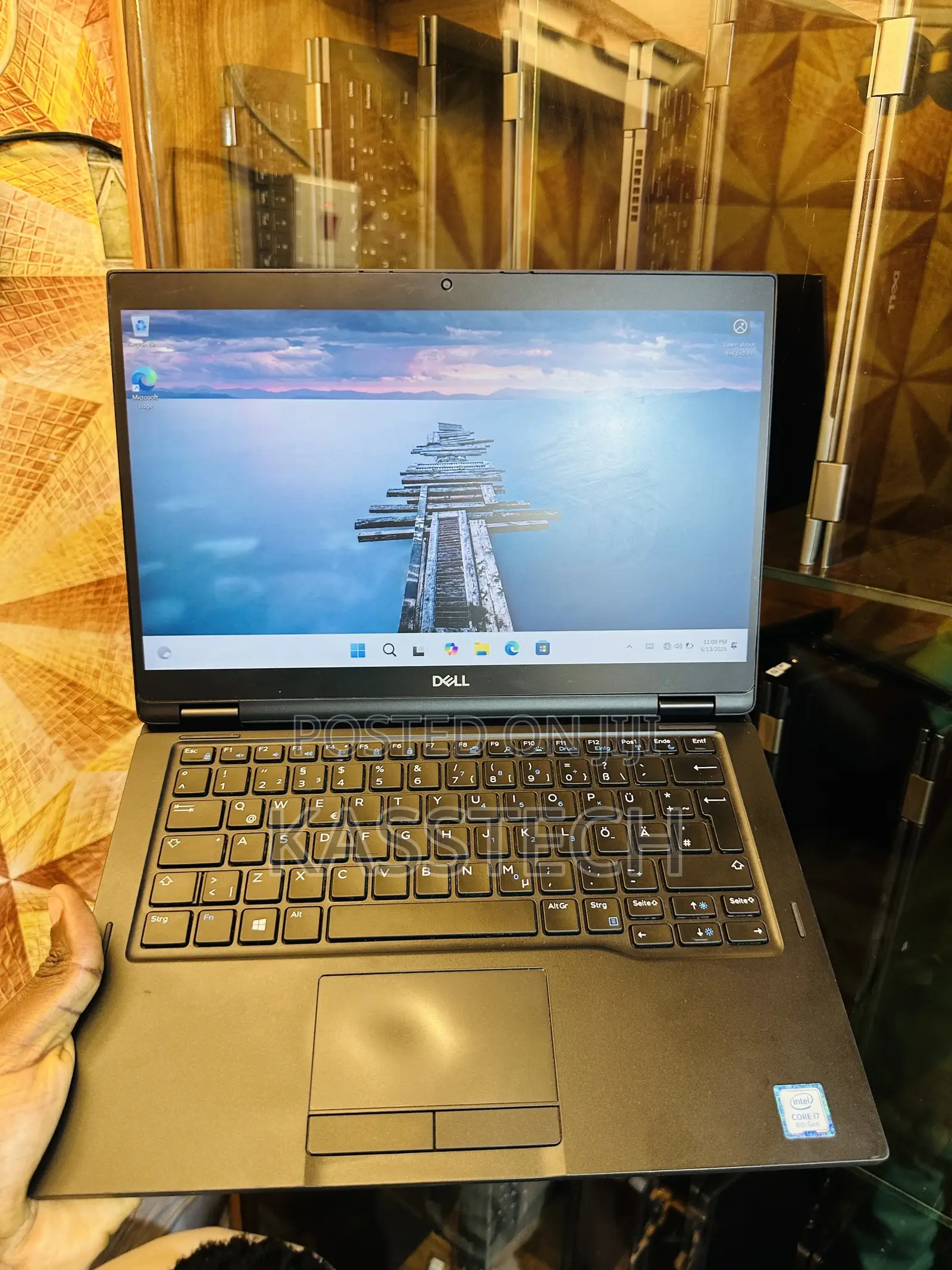 Laptop Dell Latitude 7390 8GB Intel Core I5 SSD 256GB