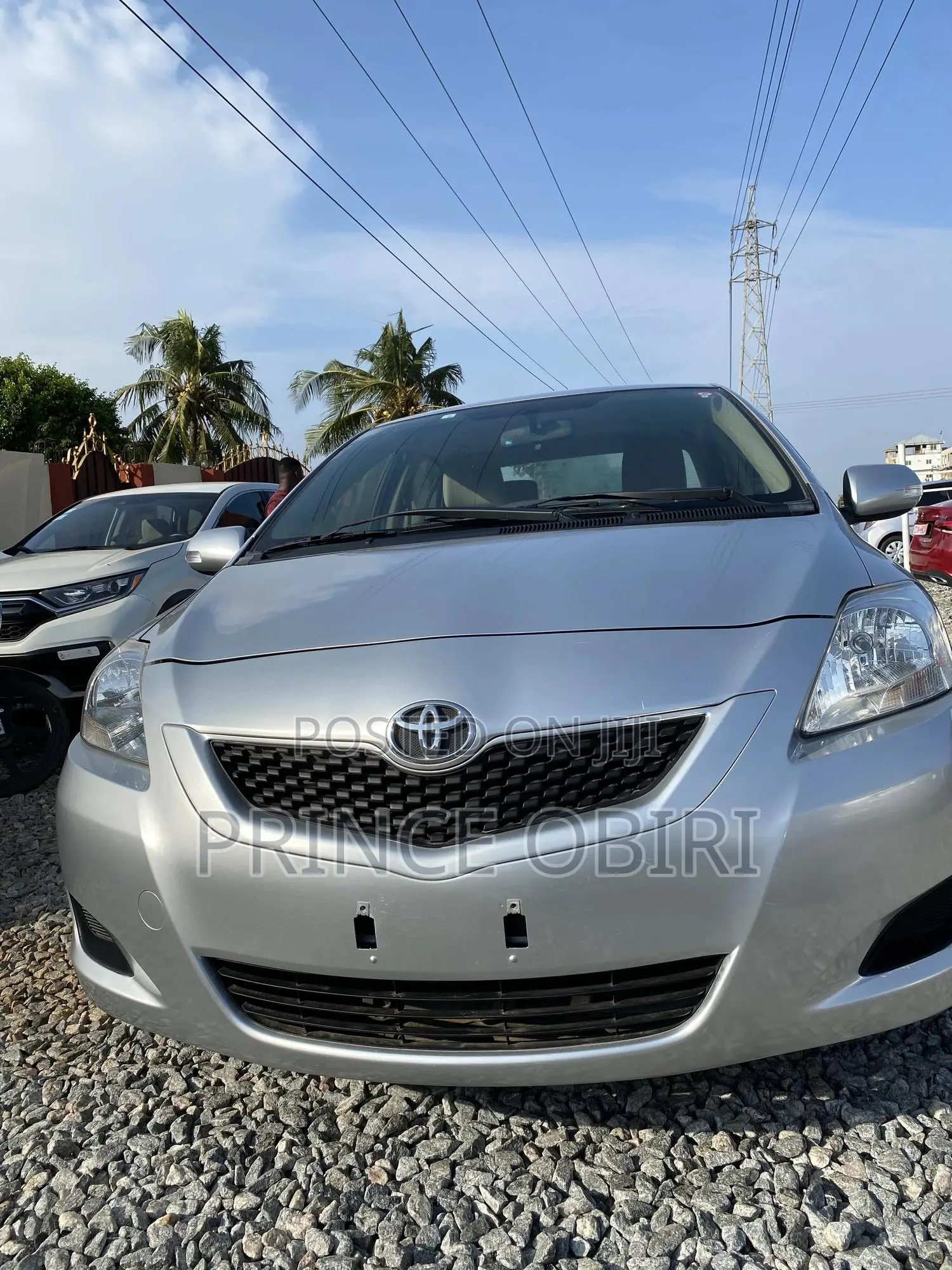 Toyota Belta 2010 Silver
