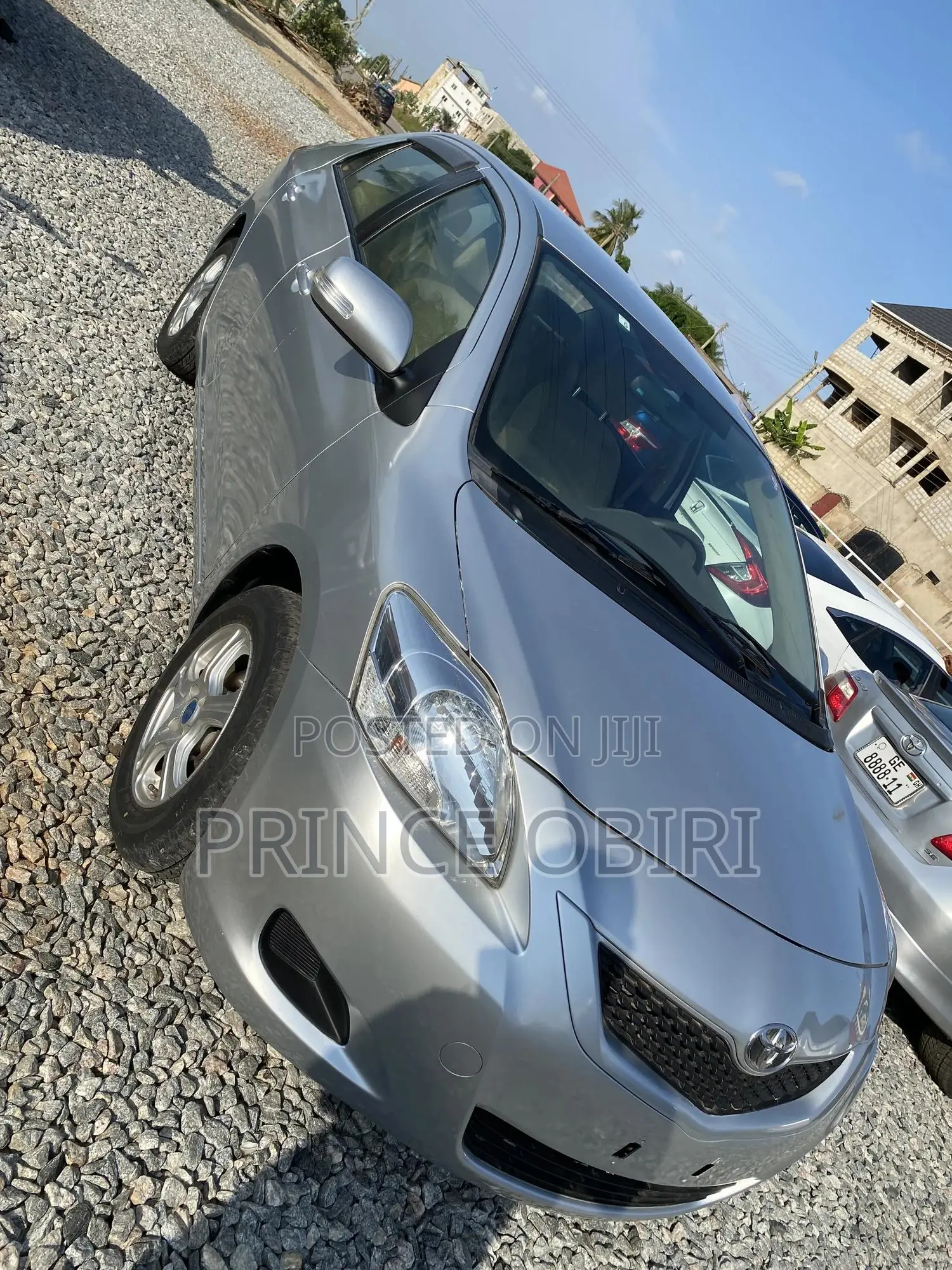 Toyota Belta 2010 Silver