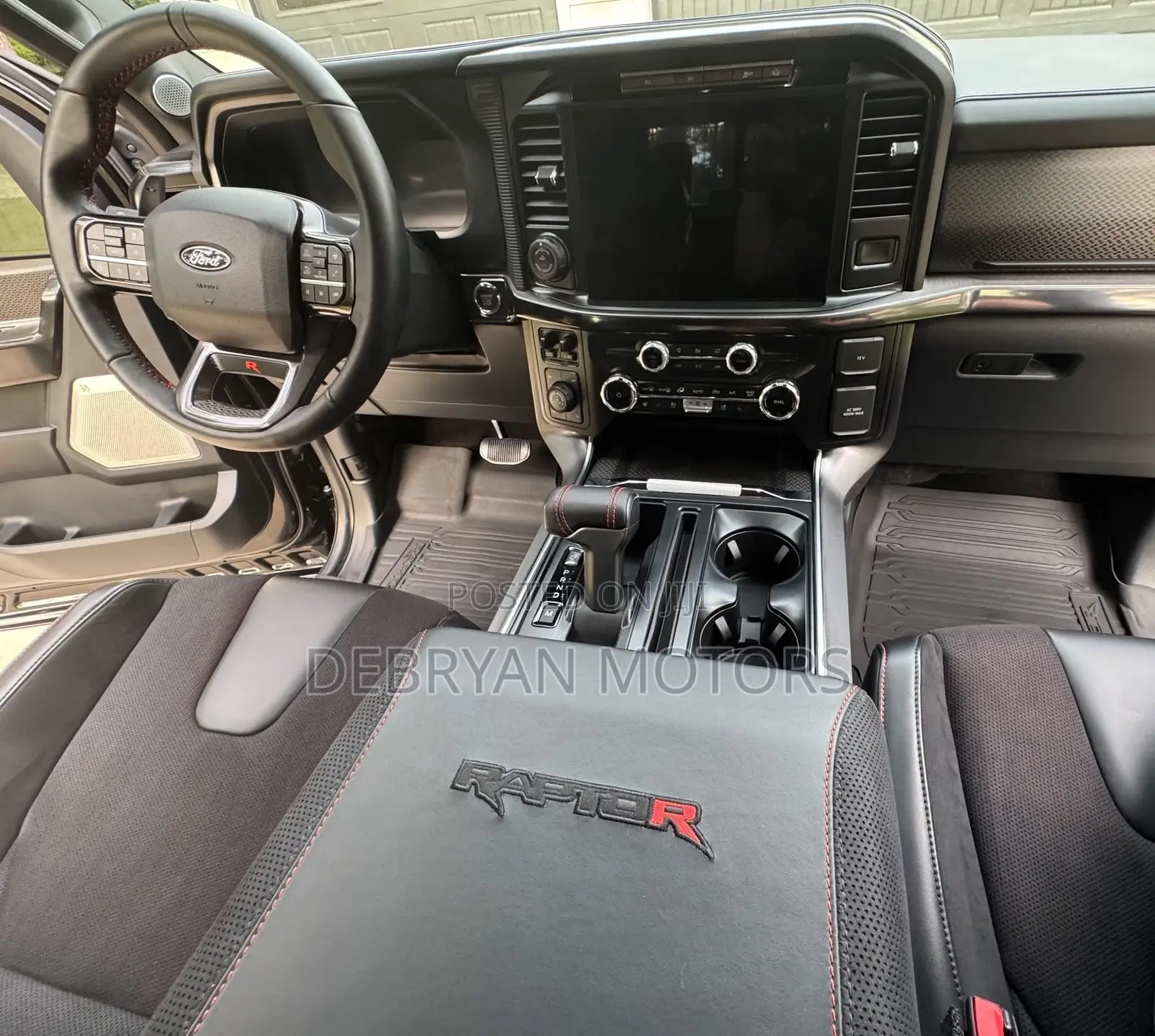Ford F-150 Raptor 2024 Gray