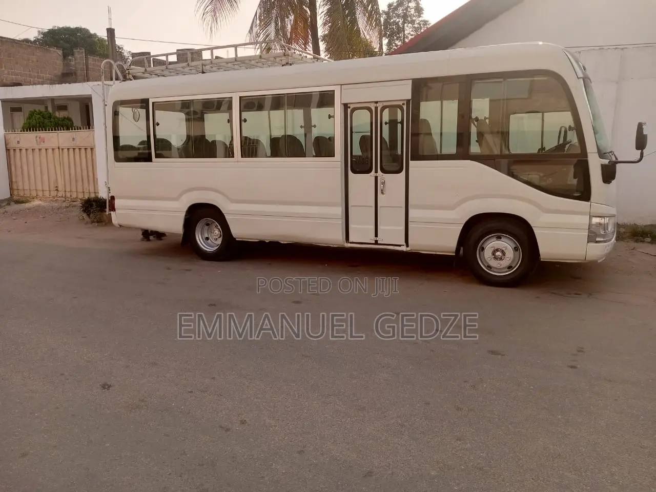 Coaster Bus Rental - 30 Seater (For Your Tours and Travels)