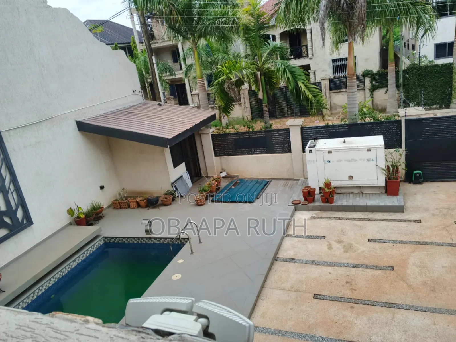 6bdrm House in East Airport for rent