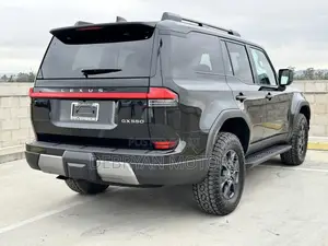 Lexus GX 550h Hybrid AWD 2024 Black