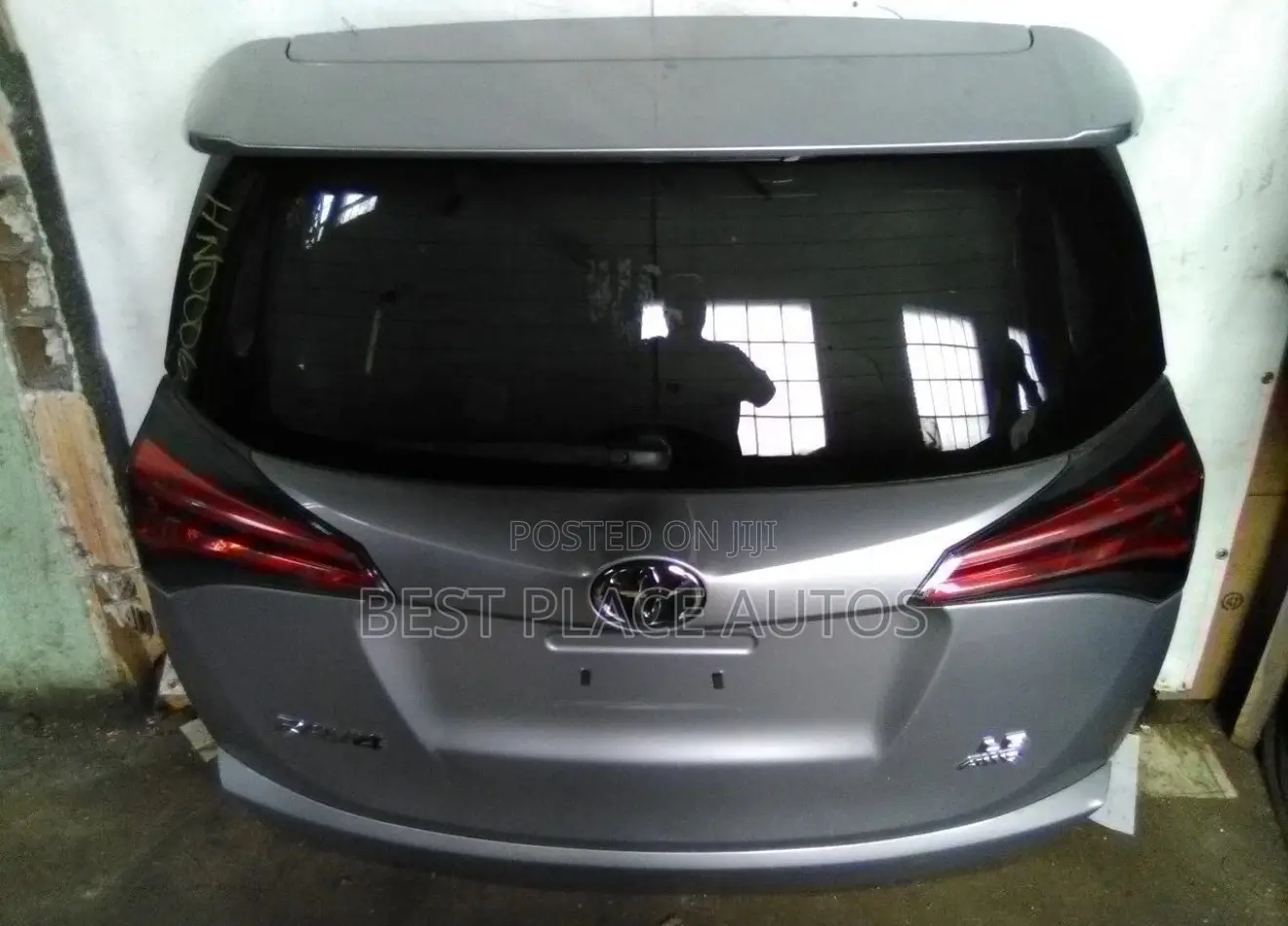 Rav4 2016- 2017 Booth / Trunk
