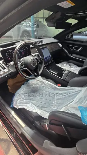 Mercedes-Benz S-Class 2025 Black