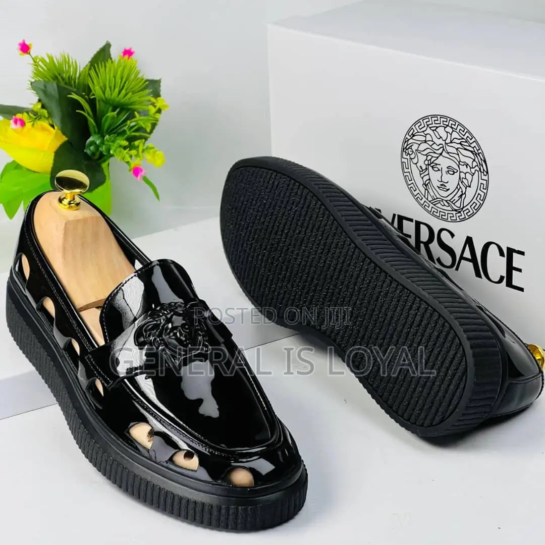 Versace Shoe / Scandals