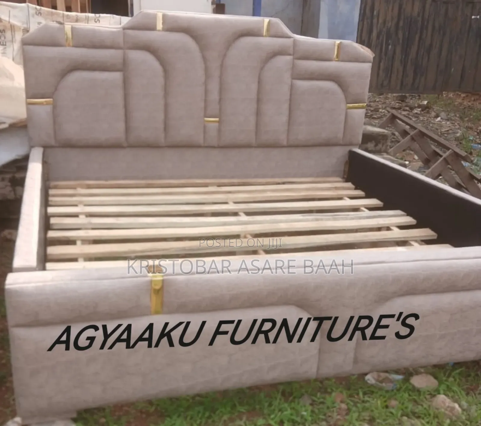 Af Quality T Design King's Bed