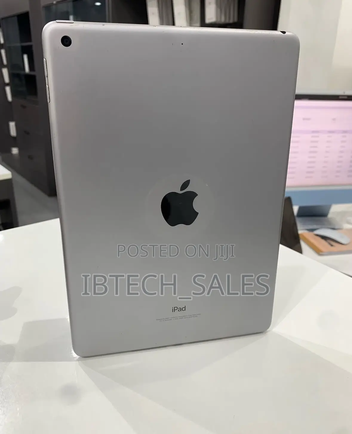Apple iPad 9.7 32 GB Silver