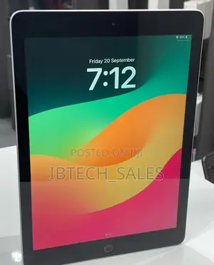Apple iPad 9.7 32 GB Silver