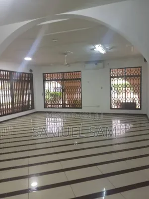 10bdrm House in Site A, Tema Metropolitan for rent