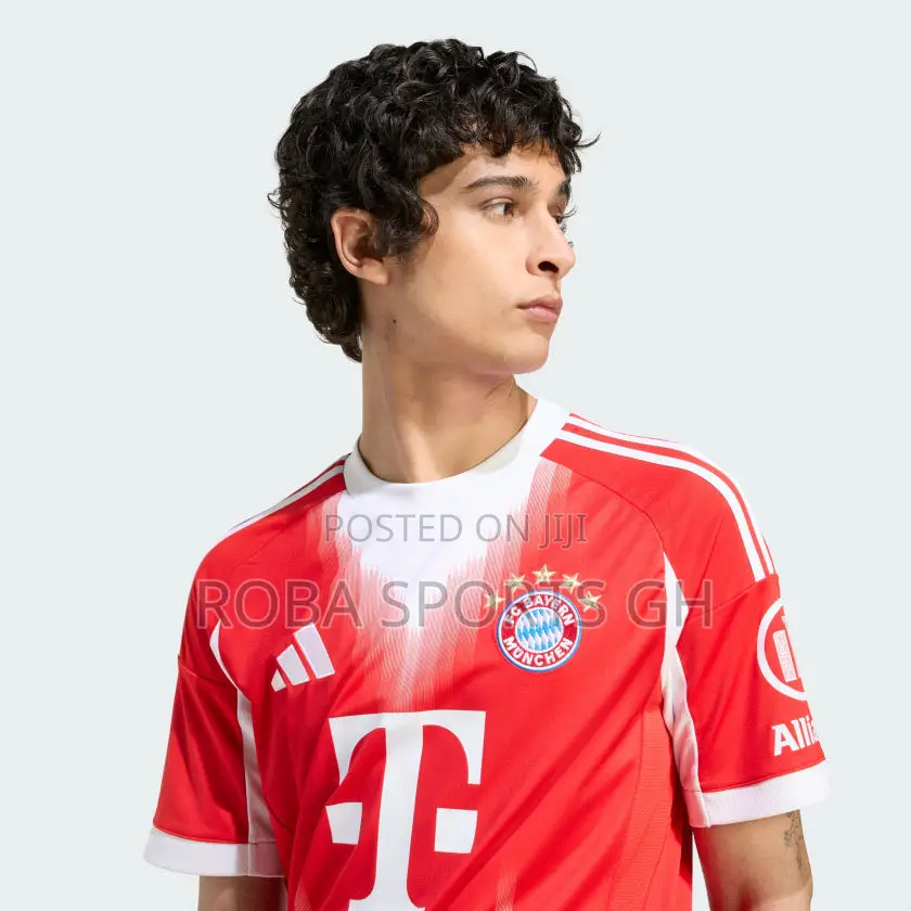 2025/26 Bayern Munchen Home Jersey