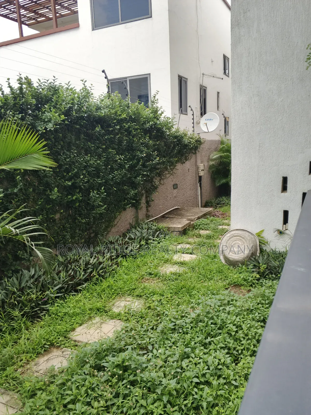 Furnished 2bdrm Apartment in East Airport, Accra Metropolitan for rent