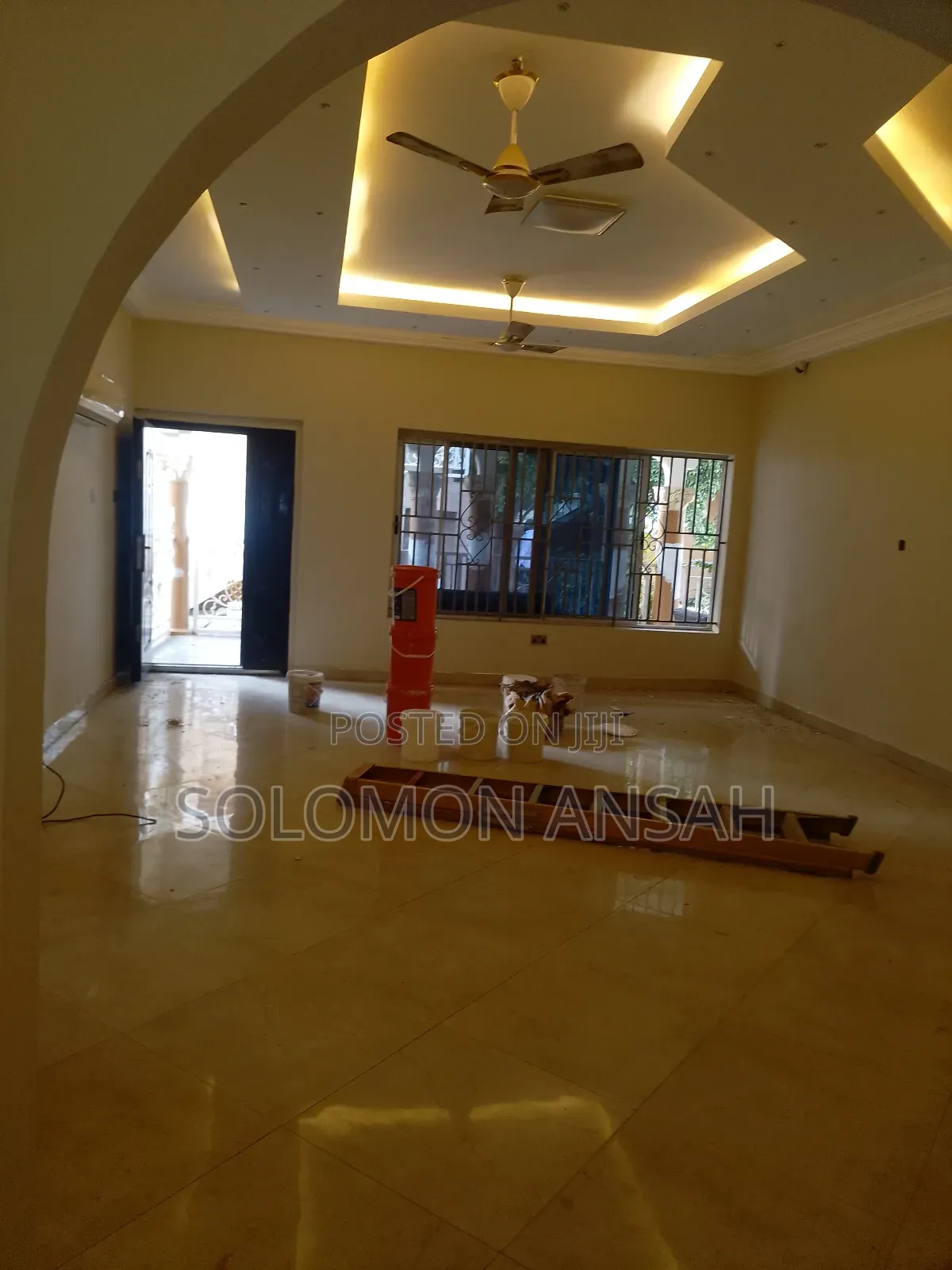 11bdrm Mansion in Free Will Agency, Kumasi Metropolitan for sale