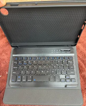 Photo - Galaxy Tab A9 Keyboard Case