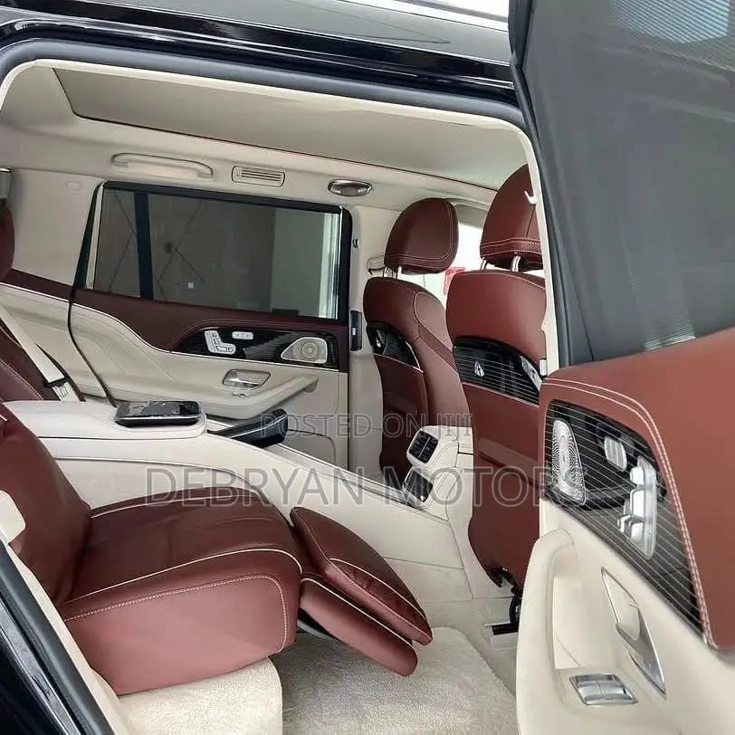 Mercedes-Benz GLS-Class 2024 Burgundy