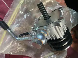 Toyota Haice, Hilux Fish Alternator Vacuum Pump