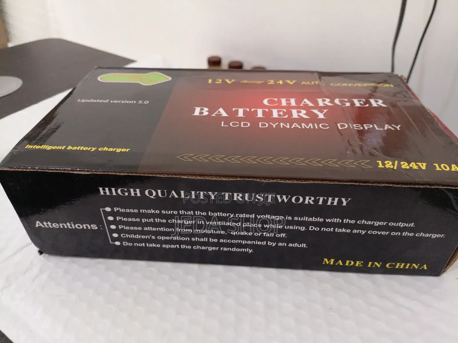 LCD Dynamic Display 10a Battery Charger