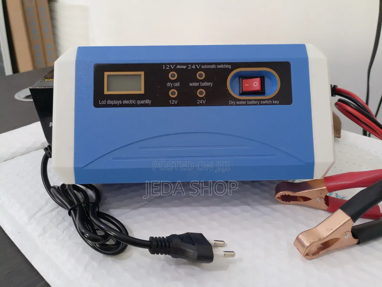 LCD Dynamic Display 10a Battery Charger