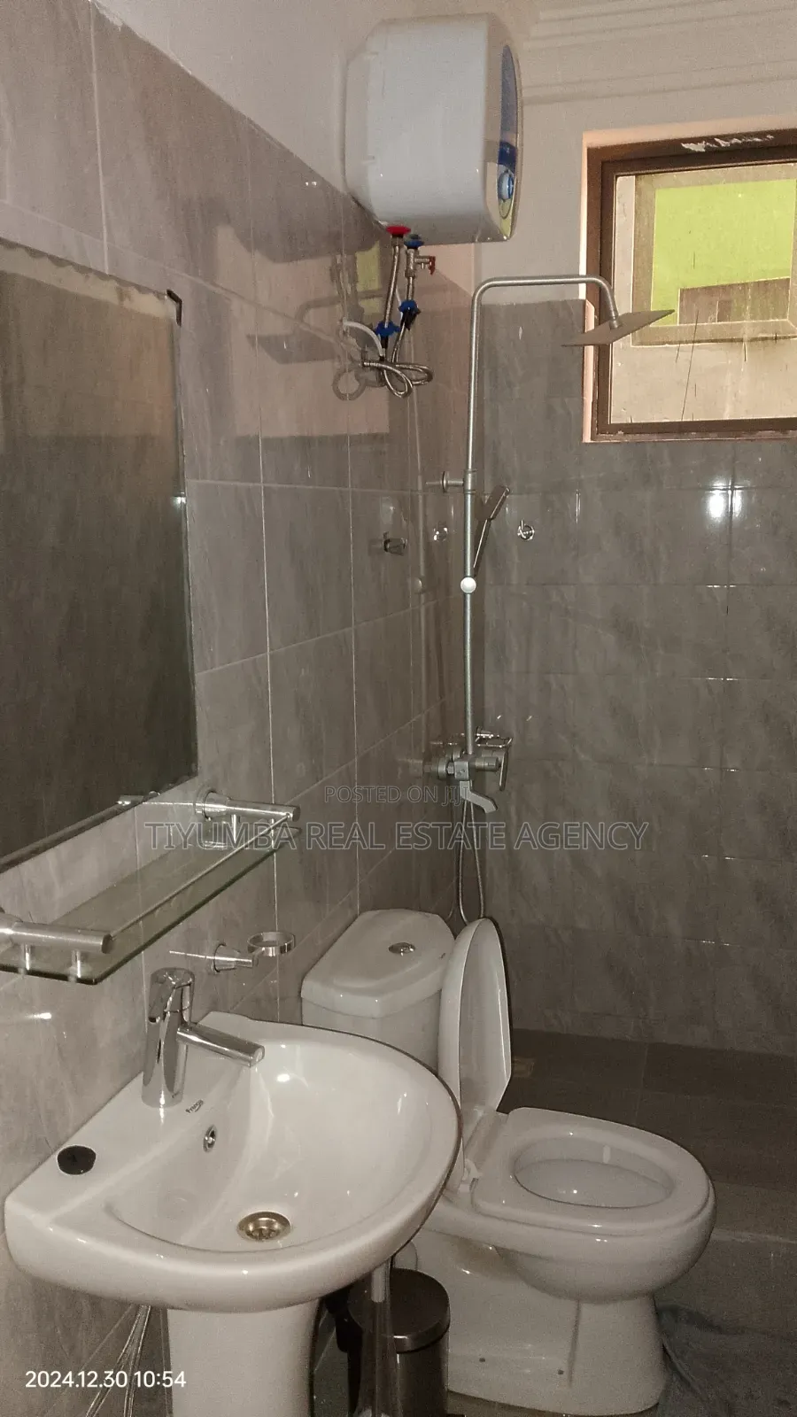 Furnished 1bdrm Apartment in Tiyumba Real Estate, Dome for rent