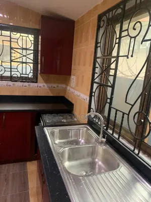 3bdrm House in Spintex Manet for rent