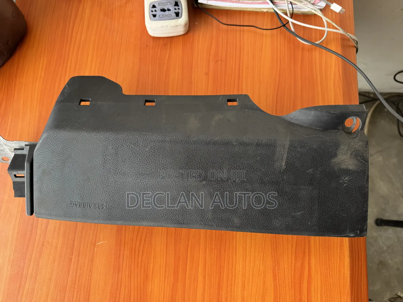 2016 Toyota Tacoma Passenger Knee Airbag