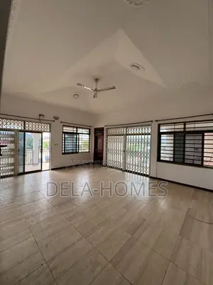4bdrm Apartment in Adenta, Frafraha for rent