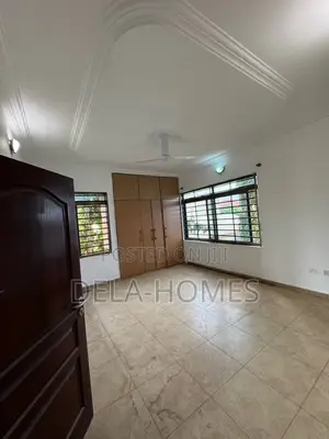 4bdrm Apartment in Adenta, Frafraha for rent