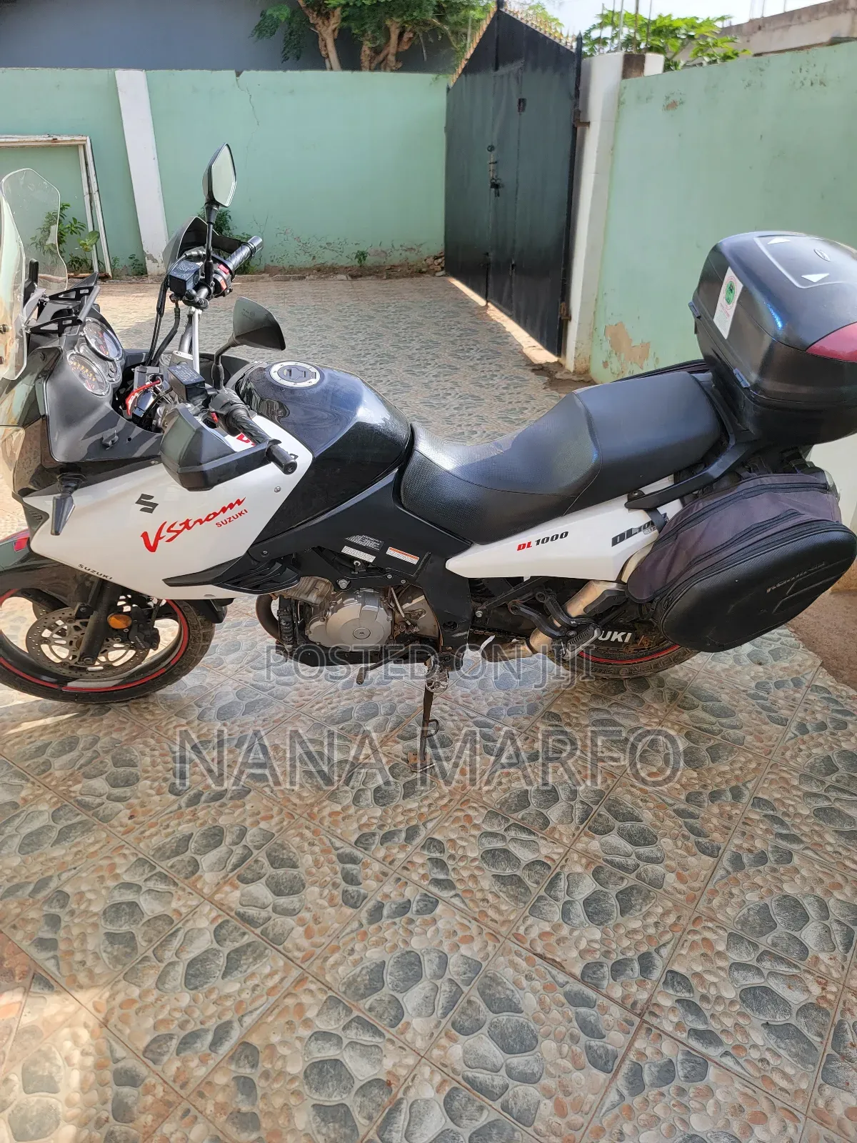 Suzuki V-Strom 2024 White