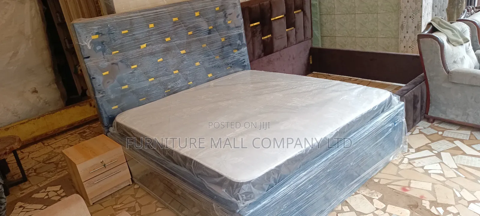 Nice Queens Frame With Mattress💯😍❤. Free Delivery