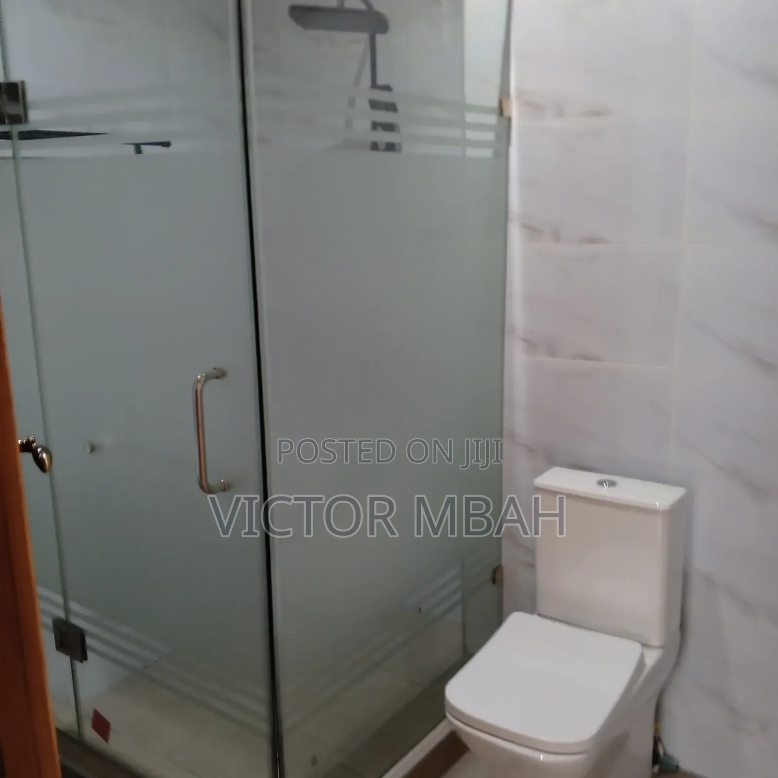 2bdrm Apartment in Dc Properties, Tema Metropolitan for rent