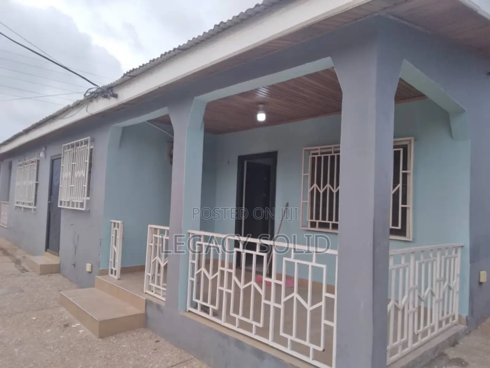2bdrm Apartment in 𝙻𝚎𝚐𝚊𝚌𝚢 𝚜𝚘𝚕𝚒𝚍 𝚛𝚎𝚊𝚕, Teshie for rent