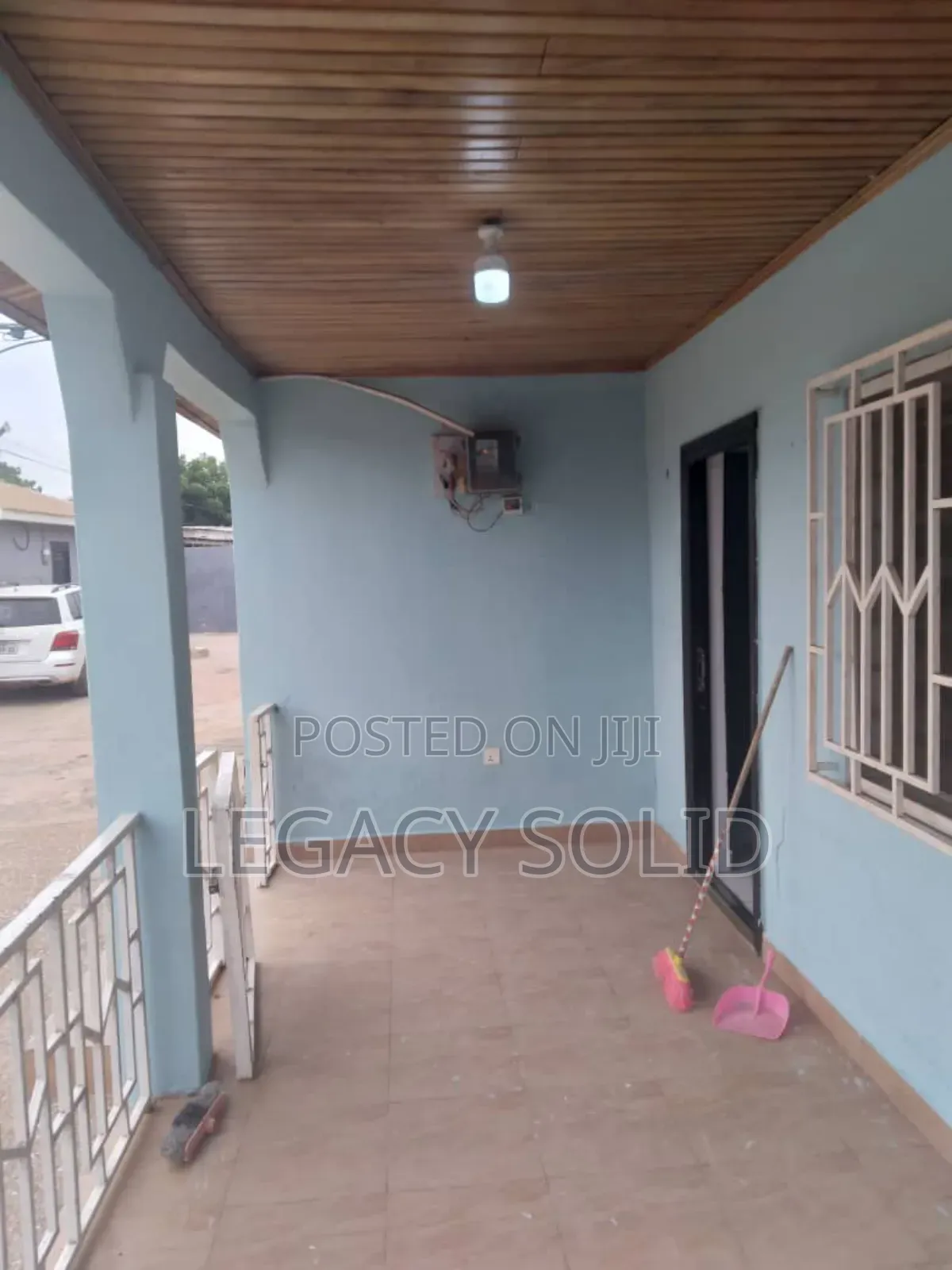 2bdrm Apartment in 𝙻𝚎𝚐𝚊𝚌𝚢 𝚜𝚘𝚕𝚒𝚍 𝚛𝚎𝚊𝚕, Teshie for rent