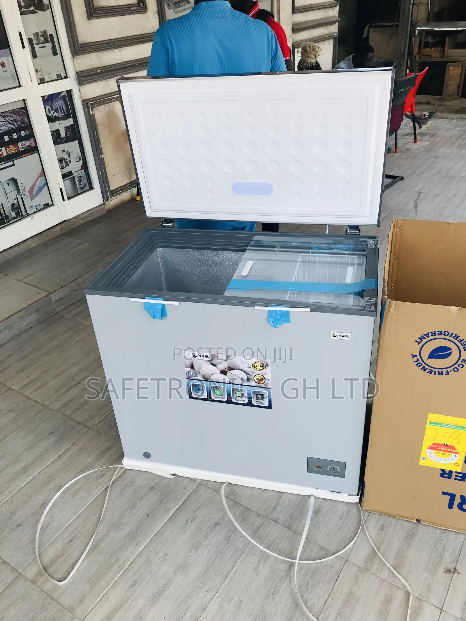 Best Accurate PCF-2530-1a Singledoor Pearl 200l Freezer