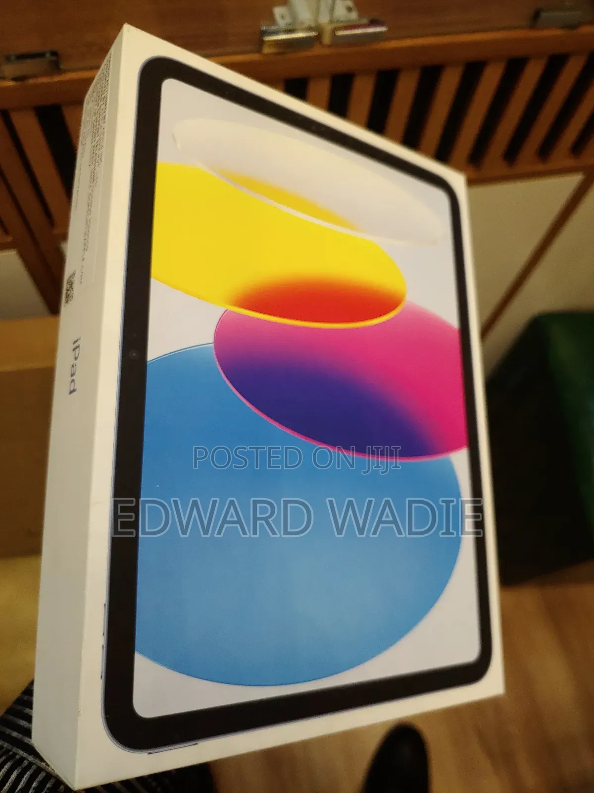 New Apple iPad 10.2 (2020) Wi-Fi 64 GB Black