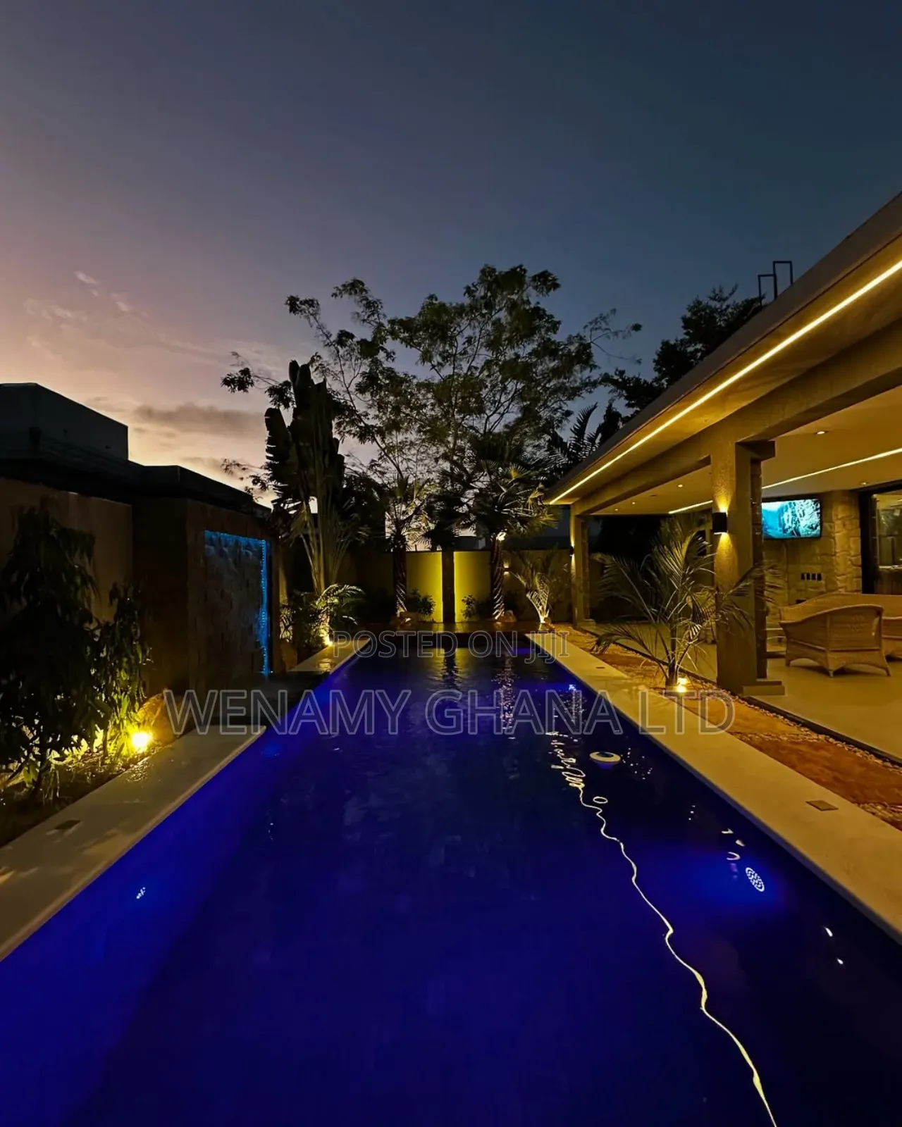 4bdrm Duplex in Accra for sale