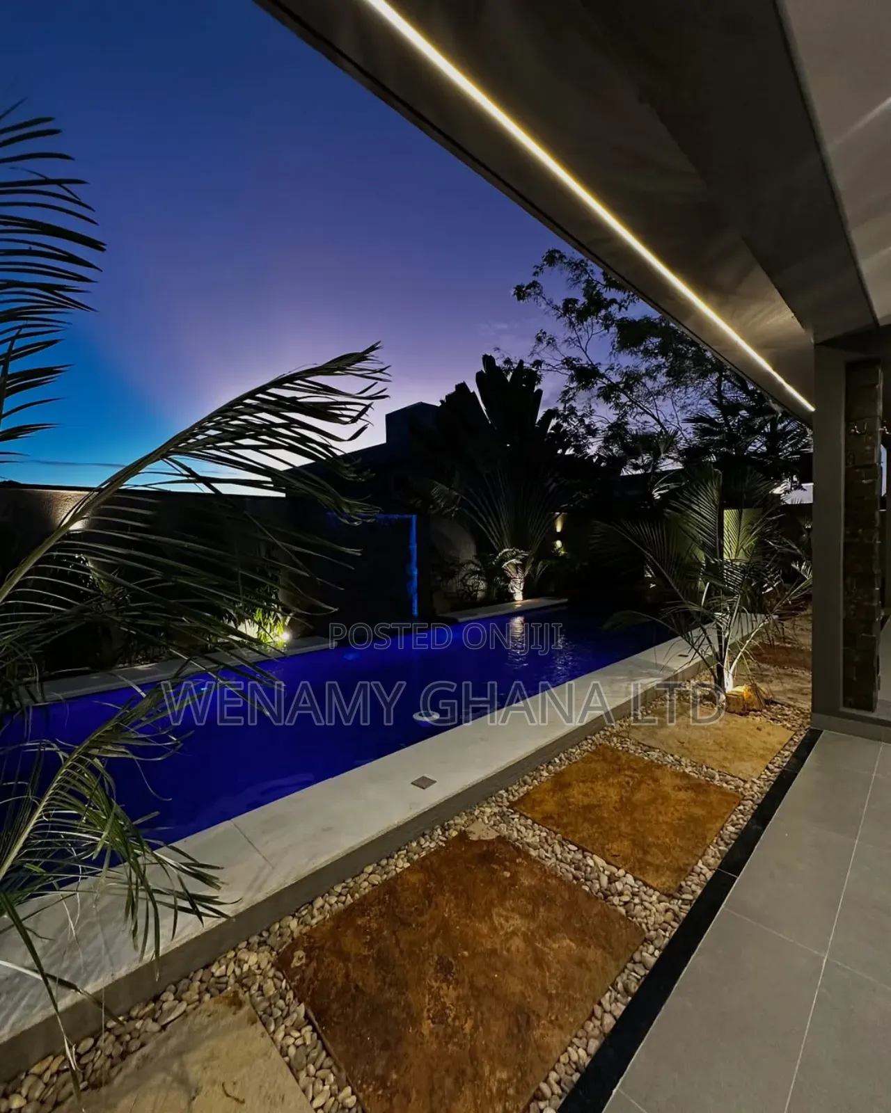 4bdrm Duplex in Accra for sale
